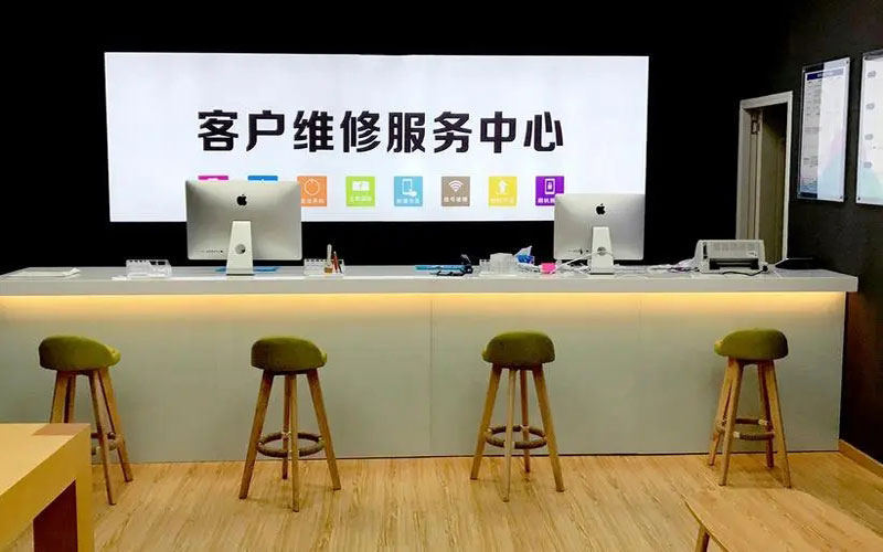 瓦房店青岛iPhone售后维修中心（12屏幕间歇性失灵）